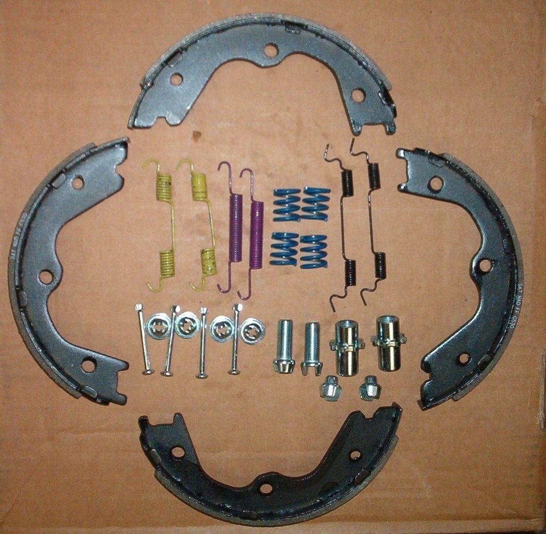 Parking brake shoe with spring kit Fits Murano Pathfinder & Infiniti 2002-2016