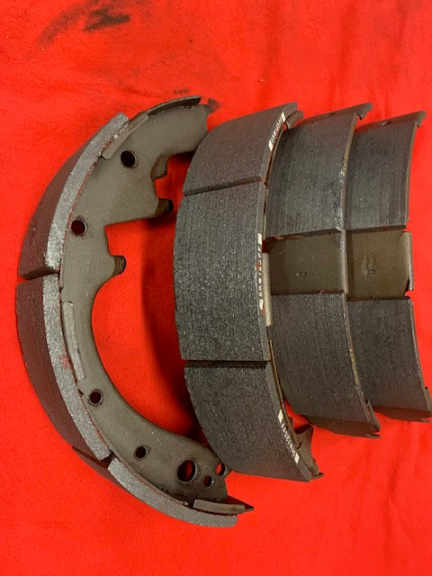 Velvetouch Metallic brake shoe Dodge Plymouth 1965-1978 REAR 11 x 2 part # 334