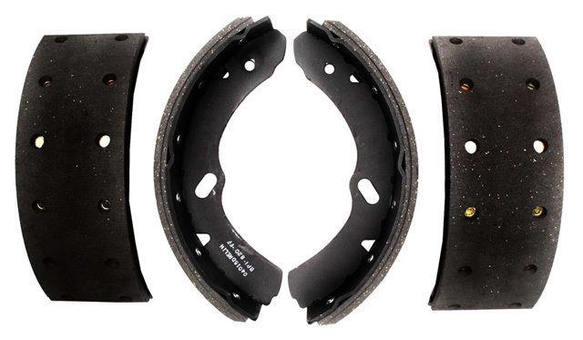 Brake shoes with springs Fits ISUZU NPR 1988- 2018 Chevrolet W3500 W4500 REAR