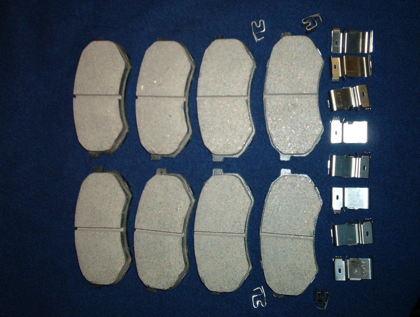 Brake pads with hardware  Fit Mitsubishi Fuso FE front 1989-1994