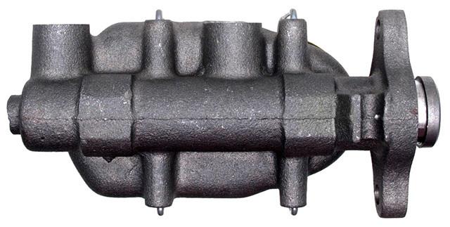 Master Cylinder Chevrolet Corvette 1967-1976 with manual brakes