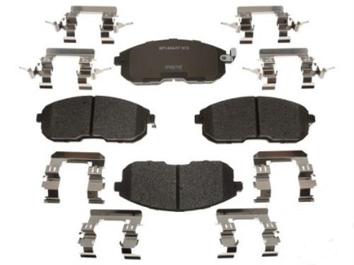 Disc brake Rotor Ceramic Pads & Hardware Fit Nissan JUKE 2011-2017 FRONT