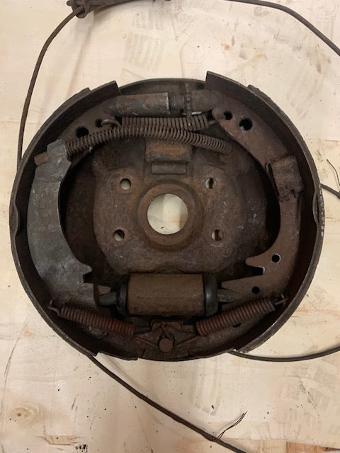 Brake backing plate with shoes and hardware Rambler 1959 1960 1961 REAR 9 x 2