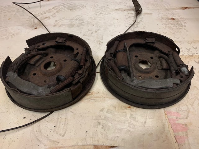 Brake backing plate with shoes and hardware Rambler 1959 1960 1961 REAR 9 x 2