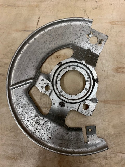 1970 Pontiac Disc Brake Backing Plate Dust Shield GM 5470486-L NOS LEFT side